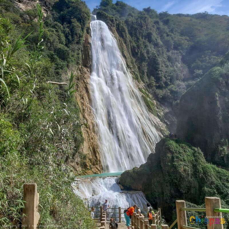 tuxtla-gutierrez-chiflon-and-lakes-of-montebello-tour