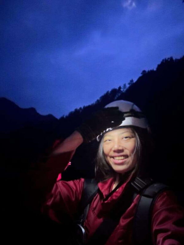 two-dragon-den-caving-experience