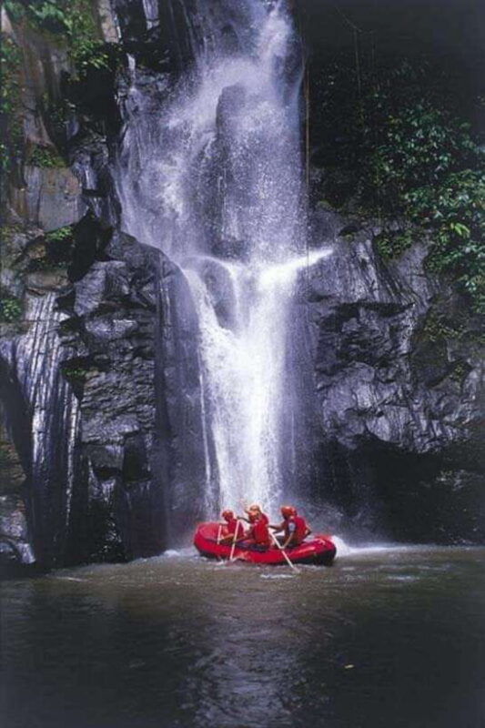 ubud-adventure-best-of-ayung-river-rafting-all-inclusive