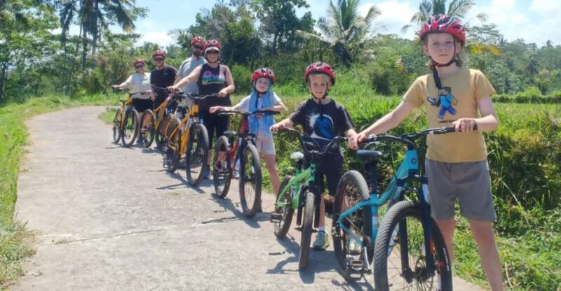 ubud-downhill-countryside-cycling-from-kintamani