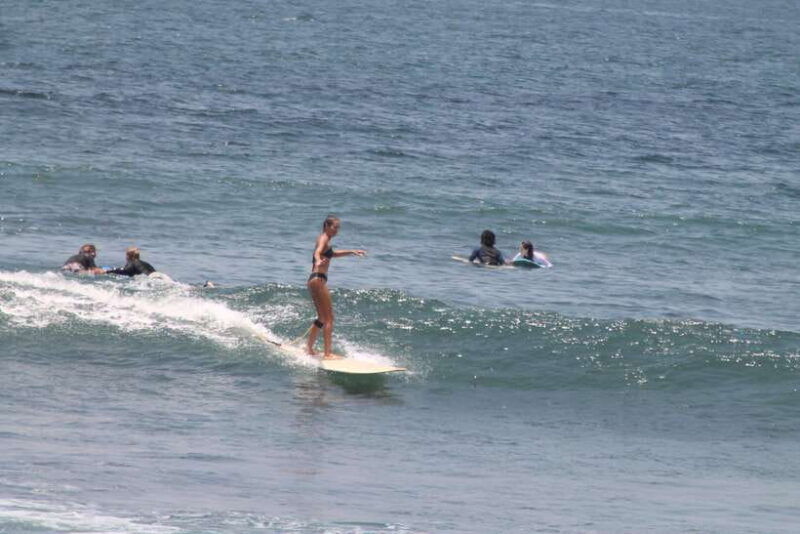 uluwatu-surf-lessons-beginner