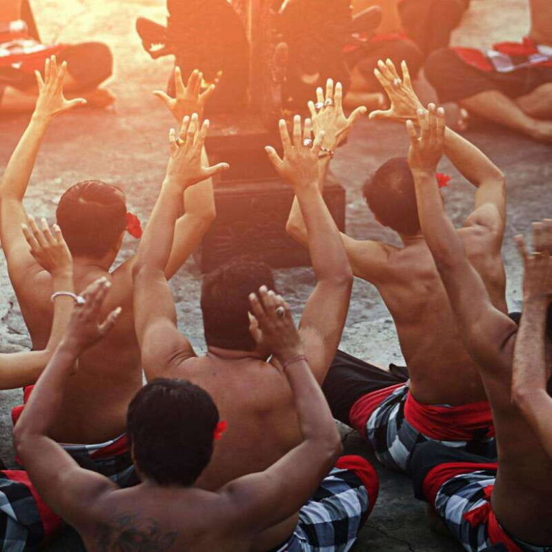 uluwatu-temples-kecak-dance-with-breathtaking-views