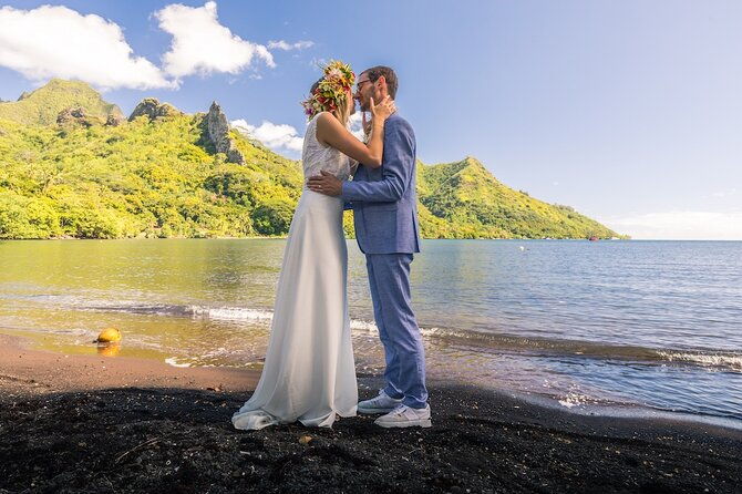 Unique and memorable Private Photo Session in the heart of Moorea Combo Terre-Mer - Who Will Love This Experience?