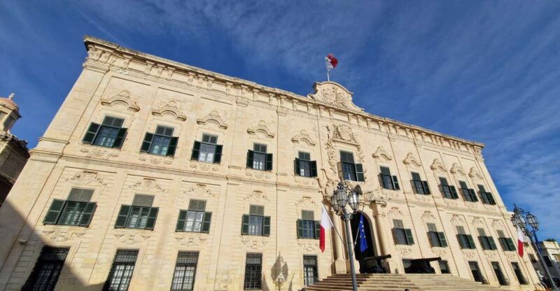 valletta-city-walking-tour-in-a-small-group