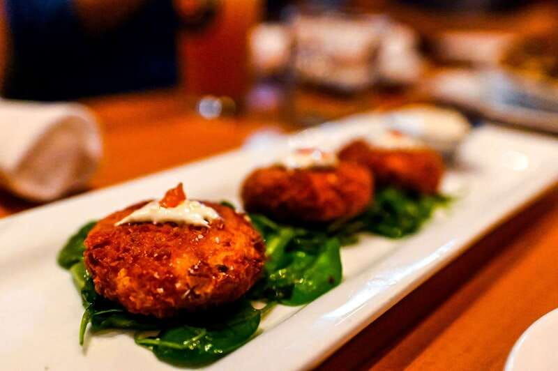 vancouver-guided-food-and-city-history-tour
