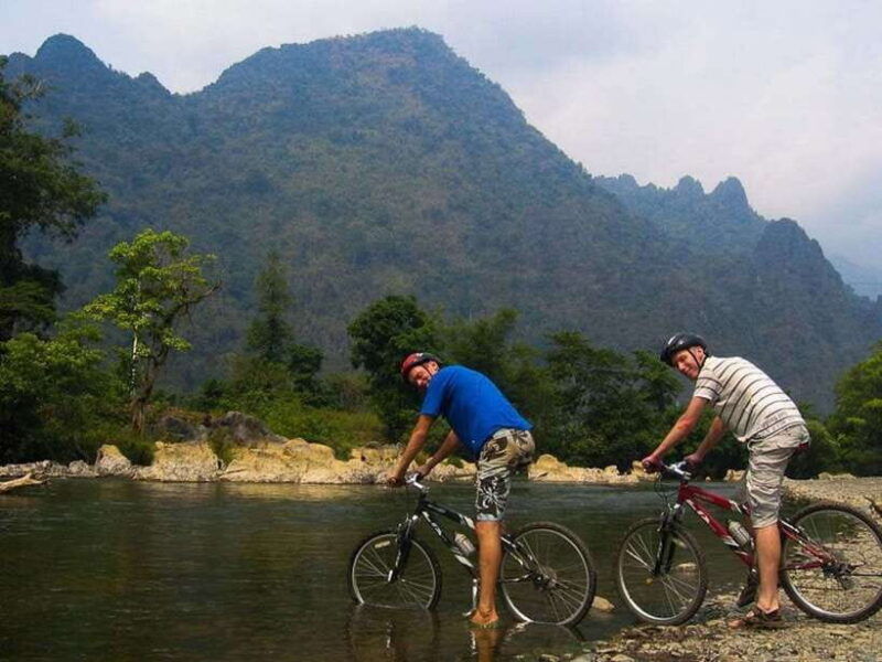 vang-vieng-blue-lagoon-and-countryside-bike-tour-with-lunch