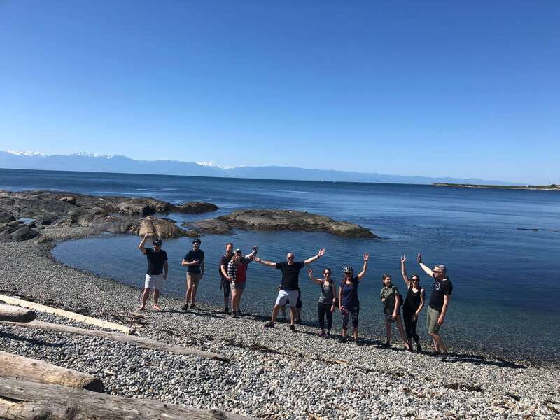 victoria-3-hour-city-highlights-tour-coastal-bike-ride