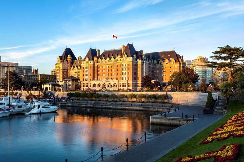 victoria-ferry-and-butchart-gardens-day-tour
