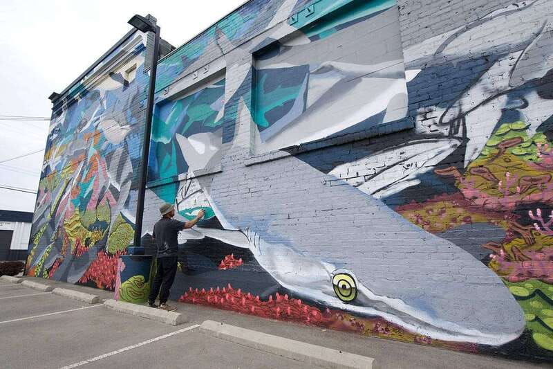 victoria-street-art-craft-beer-walking-tour-with-tastings