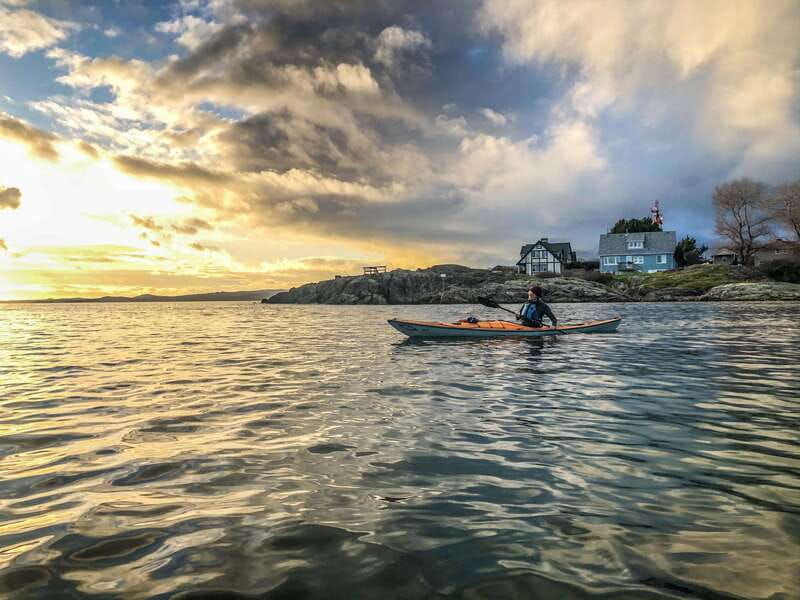 victoria-sunset-kayak-tour
