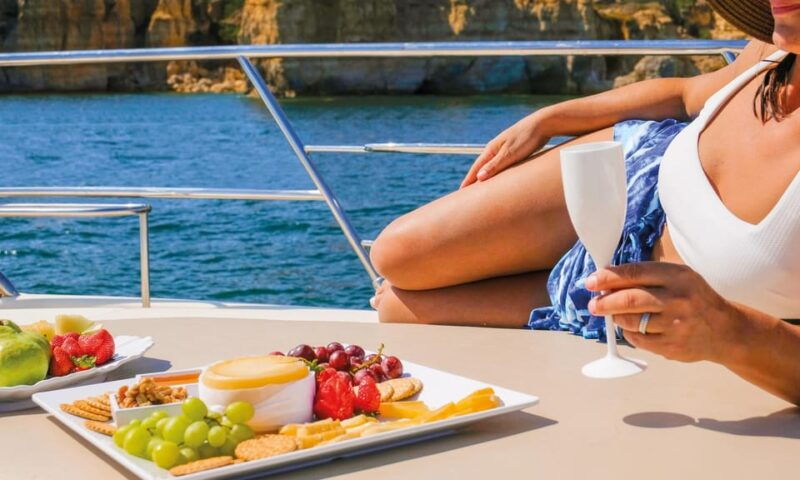 vilamoura-3-hours-caves-coastline-tour-unwind-2