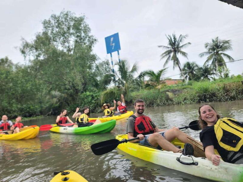 vip-new-tour-1day-cu-chi-tunnels-and-kayak-adventure-mekong