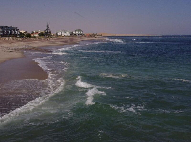 visit-walvis-bay-and-swakopmund-transport-and-tour