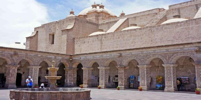 walking-tour-through-the-historic-center-of-arequipa-3