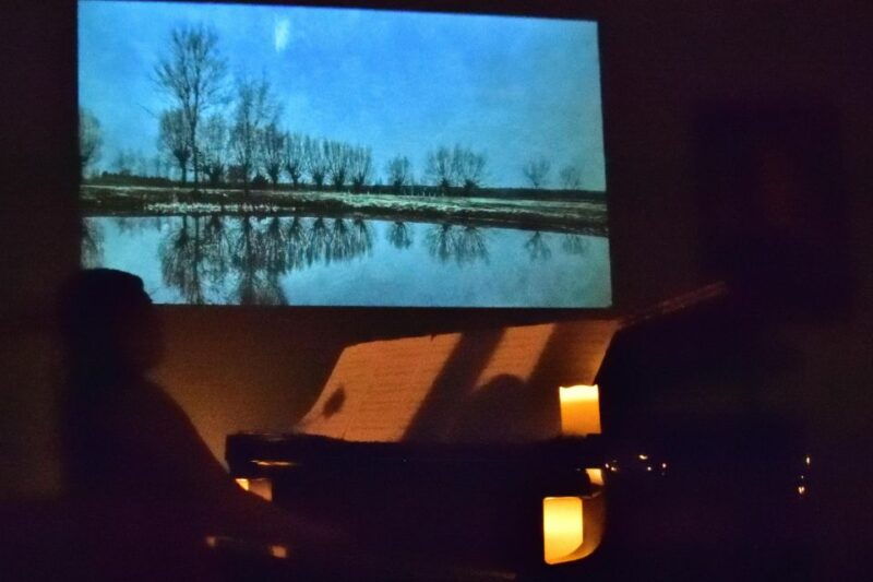 warsaw-concert-chopin-painted-by-candlelights-with-wine