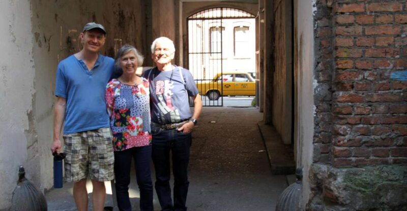 warsaw-jewish-heritage-private-tour-in-retro-fiat