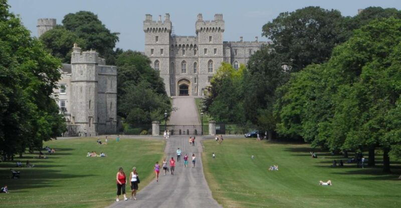 windsor-oxford-cotswold-private-tour-including-admissions