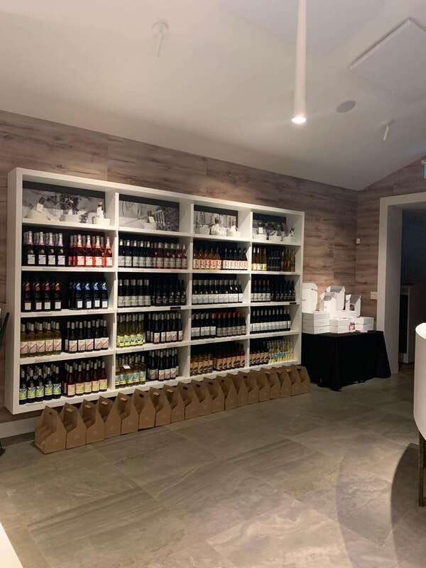 wine-cheese-afternoon-wine-tours-in-notl