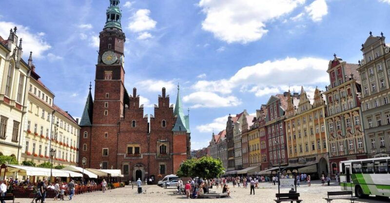 wroclaw-old-new-town-highlights-private-guided-walking-to