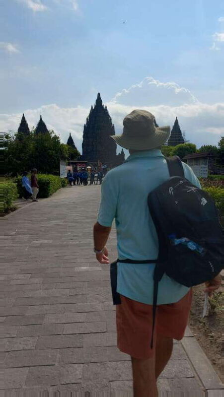 yogyakarta-visit-prambanan-temple-sunset