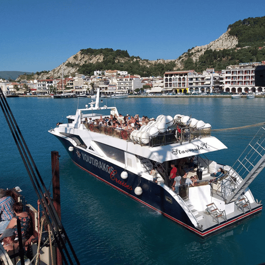 zakynthos-vip-cruise-around-the-island-by-the-royal-yachts