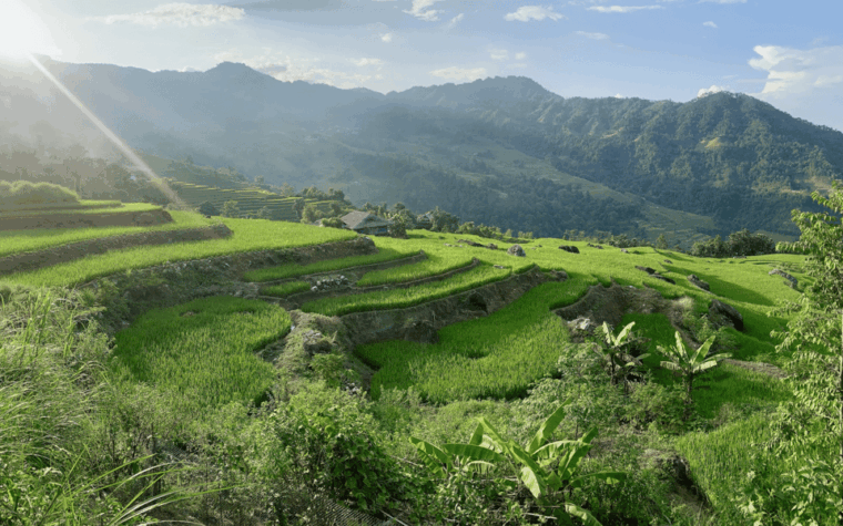 2d1n-ha-giang-loop-motorbike-tour-camping-on-the-mountain
