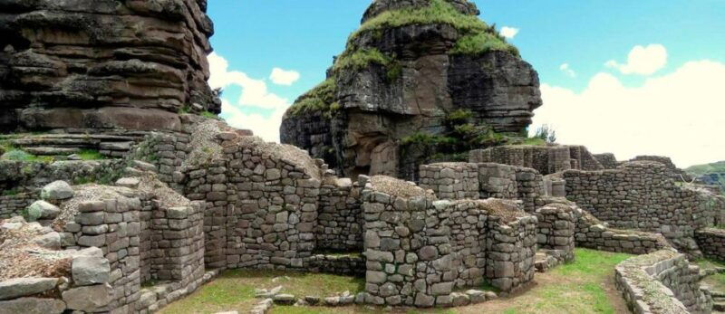 1-day-excursion-to-waqrapukara
