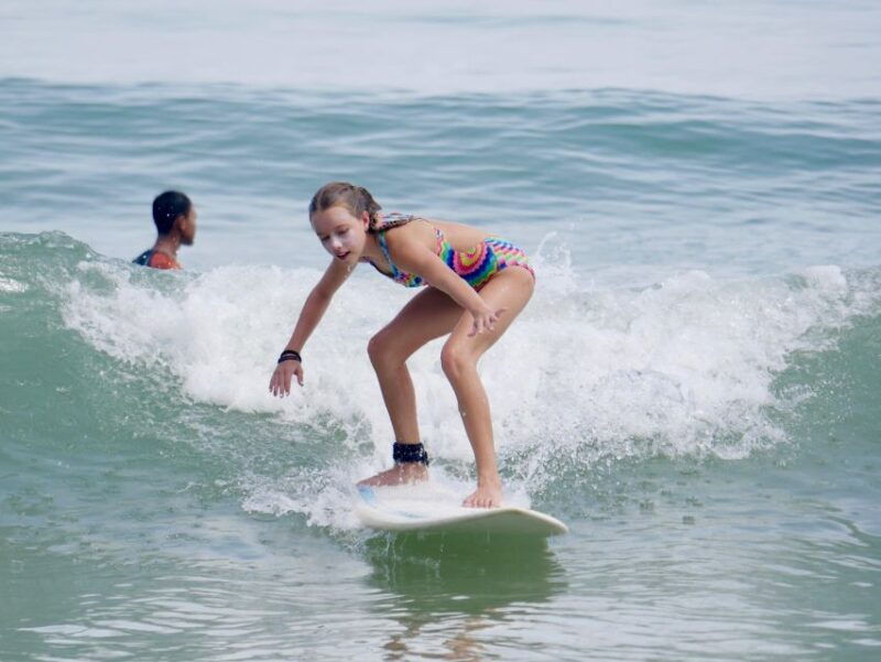 1-hour-surf-lesson-for-kids-in-phuket