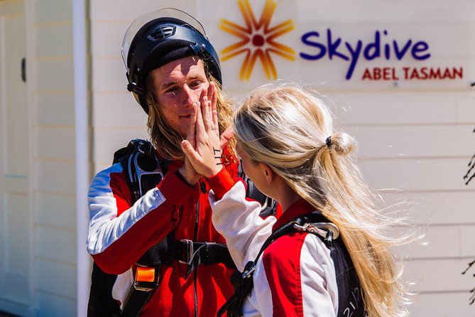 16,500ft Skydive over Abel Tasman with NZ's Most Epic Scenery - The Free Fall: The Moment of Truth