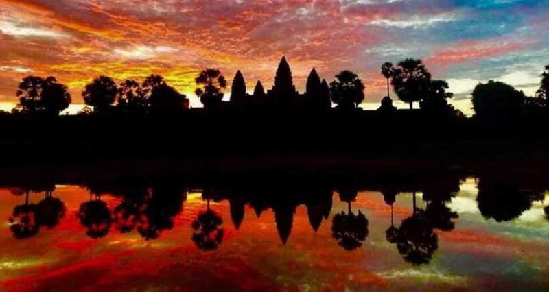 2-days-angkor-sunrise-banteay-srei-tour