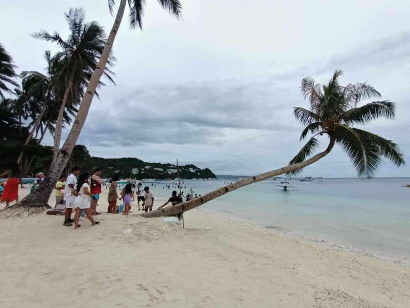 2-hour-boracay-land-tour-via-etrike