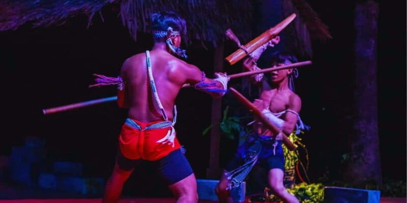 2-hour-traditional-dinner-show-with-free-transfer