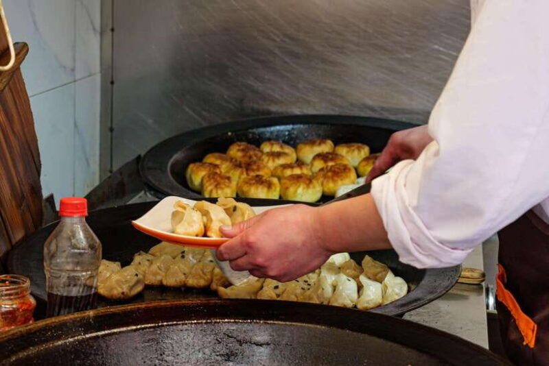 3-hour-breakfast-walking-tour-in-former-french-concession