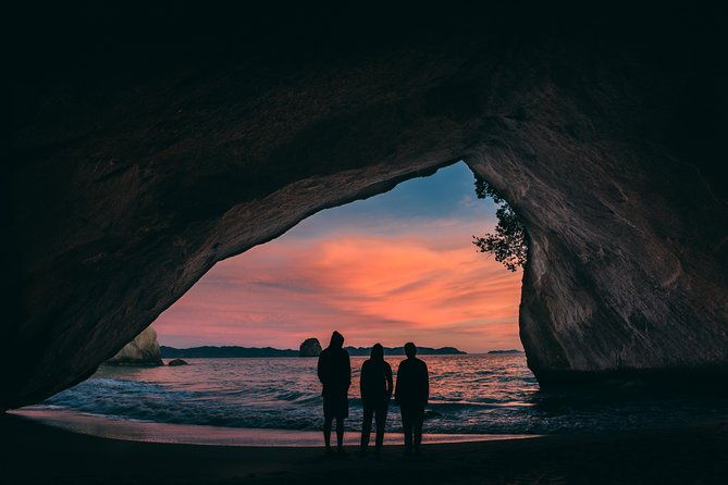 5 Day Coromandel Explorer from Auckland - Day 5: Hot Water Beach and Hobbiton