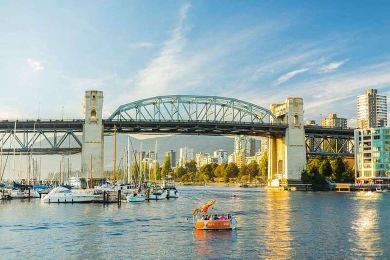 5hr-private-sightseeing-tour-vancouver-city-fr-yvr-cruise