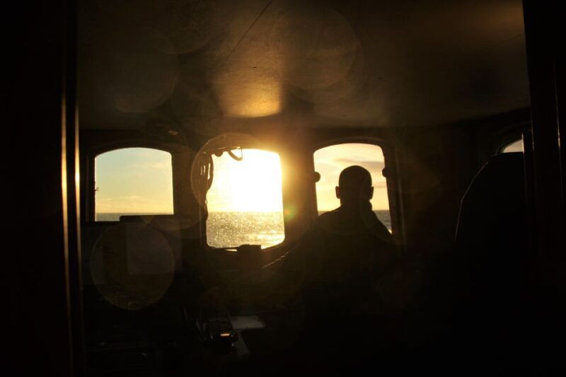 akureyri-whale-watching-in-the-midnight-sun