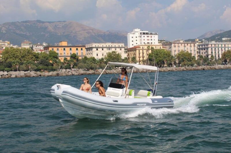 amalfi-coast-rent-boat-from-salerno-without-license