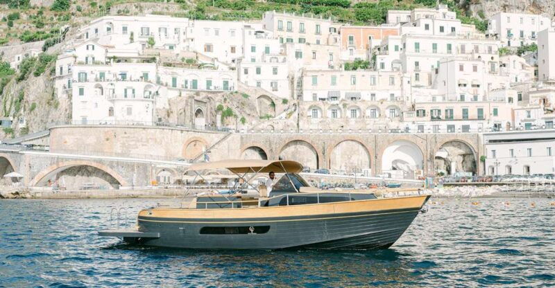 amalfi-coast-tour-secret-caves-and-stunning-beaches-5