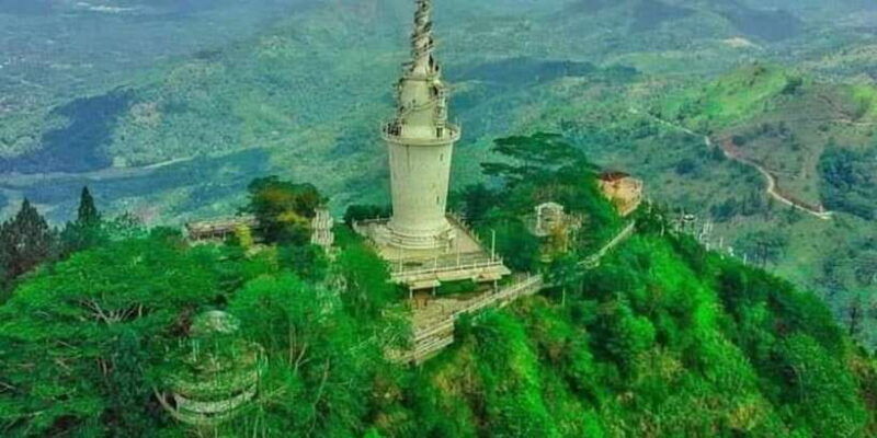 ambuluwawa-tower-pinnawala-kandy-day-tour-from-colombo