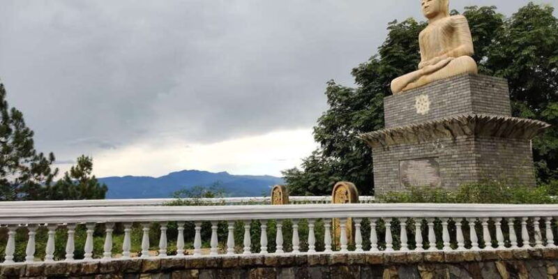 ambuluwawa-tower-pinnawala-kandy-day-tour-from-negombo