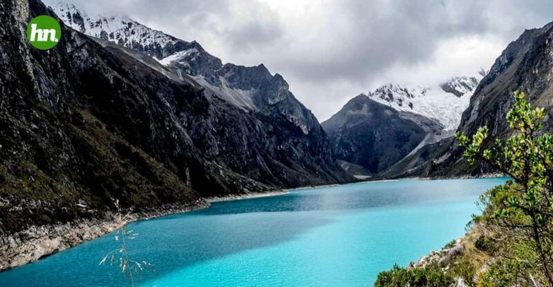 ancash-trekking-to-paron-lagoon-full-day