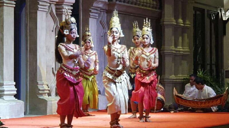 apsara-performance-including-buffet-dinner-hotel-pick-up