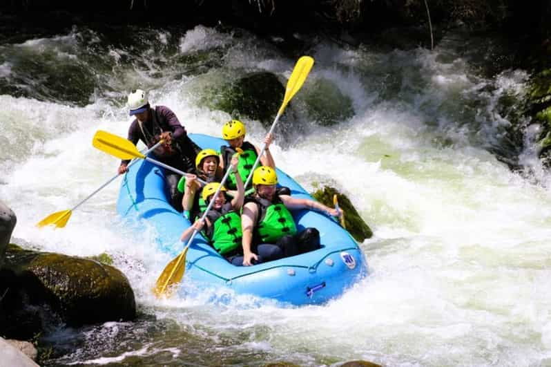 arequipa-canoeing-on-the-chili-river-adventure