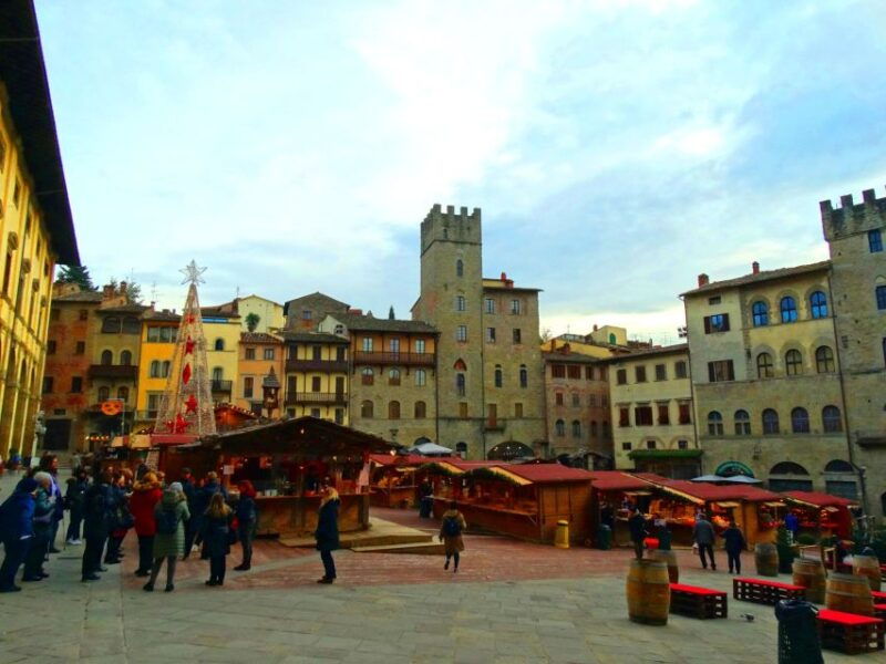 arezzo-guided-walking-tour-with-piazza-grande