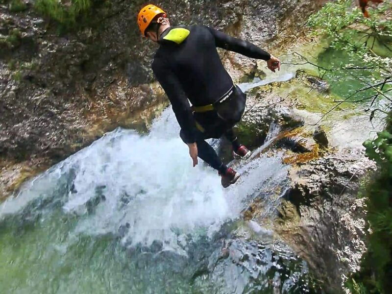 bad-goisern-canyoning-tour-for-beginners-advanced-canyoners-in-the-salzkammergut
