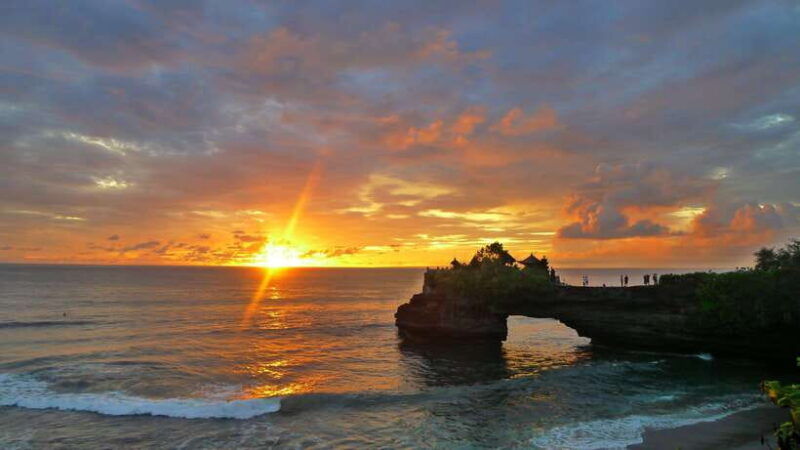 bali-full-day-ubud-highlight-tanah-lot-temple-sunset-tour