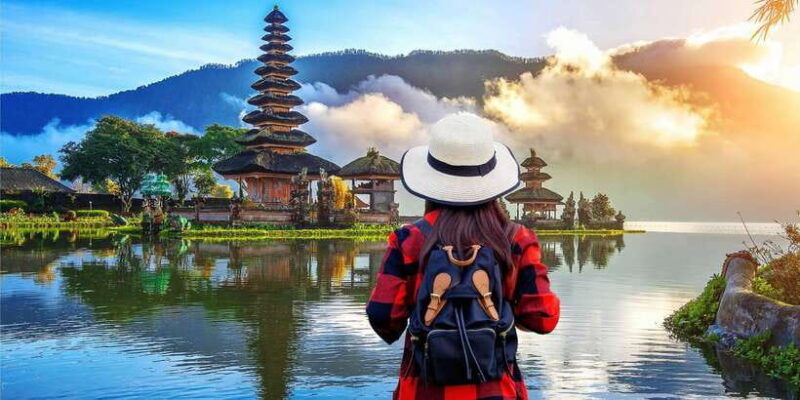 bali-secret-garden-ulun-danu-temple-and-waterfall-tour