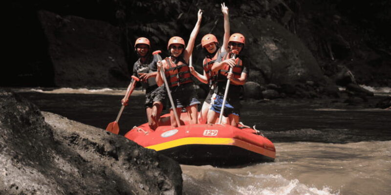 bali-ultimate-ayung-river-rafting-experience-buffet-lunch