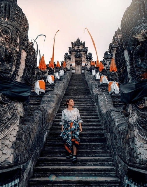 baliheaven-gate-tirtagangga-palace-and-beach-escape-tour