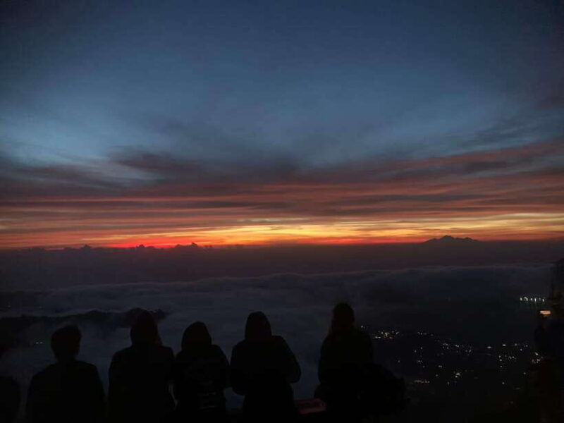 balimount-batur-sunrise-treking-with-guide-and-breakfest